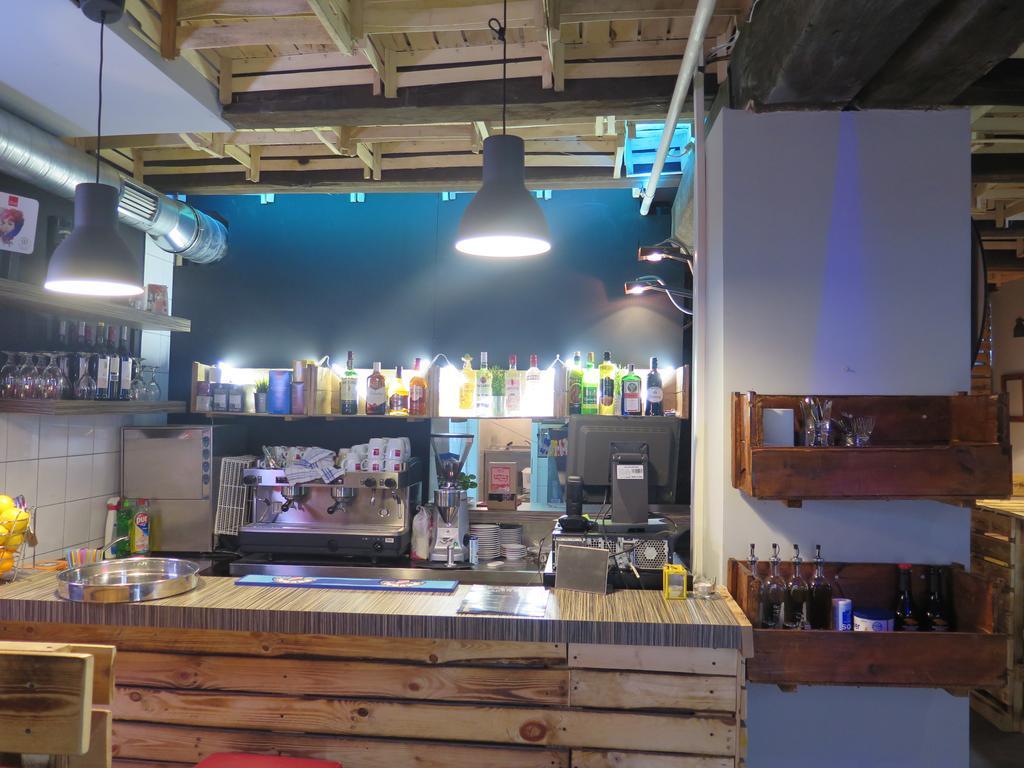 My Way Hostel 萨格勒布 外观 照片